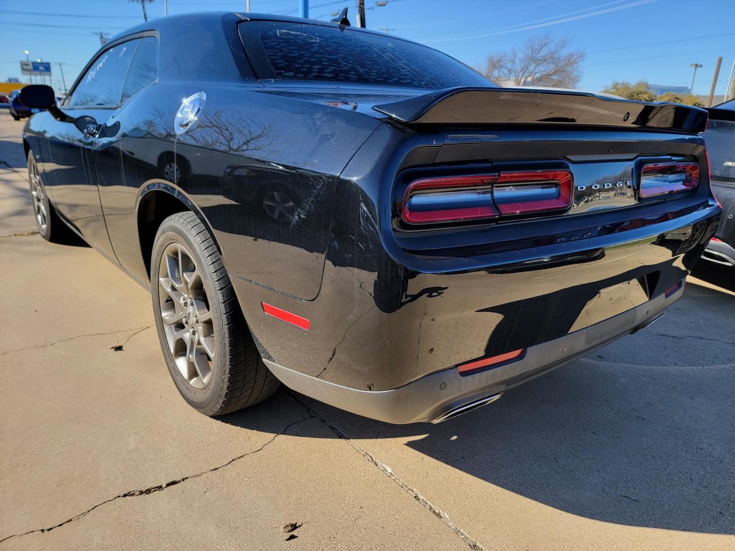 2017 Black Dodge Challenger GT (2C3CDZGG8HH) with an 3.6L V6 DOHC 24V engine, 8A transmission, located at 2020 East Division Street, Arlington, TX, 76011, (817) 801-3191, 32.742390, -97.076874 - Photo#4