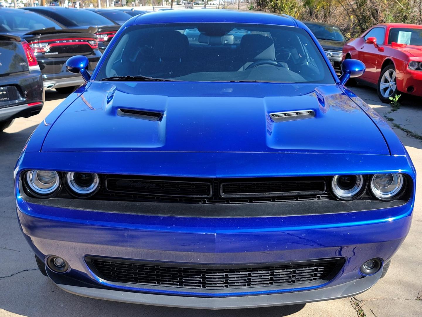 2022 Dodge Challenger SXT (2C3CDZAG5NH) with an 3.6L V6 DOHC 24V engine, 8A transmission, located at 2020 East Division Street, Arlington, TX, 76011, (817) 801-3191, 32.742390, -97.076874 - Photo#7