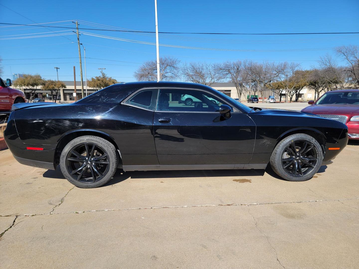 2018 Black /Black Dodge Challenger SXT (2C3CDZAG9JH) with an 3.6L V6 DOHC 24V engine, 8A transmission, located at 2020 East Division Street, Arlington, TX, 76011, (817) 801-3191, 32.742390, -97.076874 - 18 Dodge Challenger BHPH. Premiere Buy Here Pay Here with NO Credit Check (score) at 2020 East Division Street, Arlington, Texas, located in the center of the Dallas/Fort Worth metro area. For in-house financing in Lancaster, Waxahachie, Cleburne, Sherman, Denton, McKinney, Waco, Weatherford, Grand - Photo#2