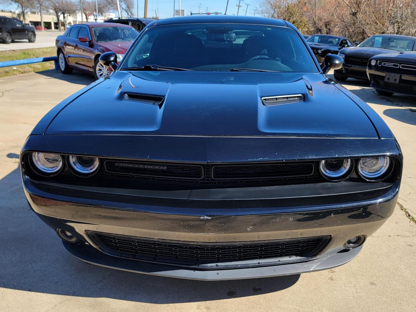 2018 Black /Black Dodge Challenger SXT (2C3CDZAG9JH) with an 3.6L V6 DOHC 24V engine, 8A transmission, located at 2020 East Division Street, Arlington, TX, 76011, (817) 801-3191, 32.742390, -97.076874 - 18 Dodge Challenger BHPH. Premiere Buy Here Pay Here with NO Credit Check (score) at 2020 East Division Street, Arlington, Texas, located in the center of the Dallas/Fort Worth metro area. For in-house financing in Lancaster, Waxahachie, Cleburne, Sherman, Denton, McKinney, Waco, Weatherford, Grand - Photo#7